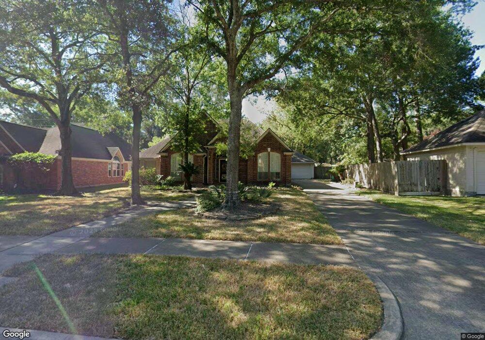 9119 Woodwind Lakes Dr, Houston, TX 77040 - photo 1