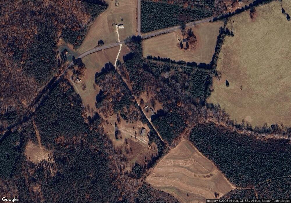 3325 Sugartree Church Rd, Danville, VA 24541 - photo 1