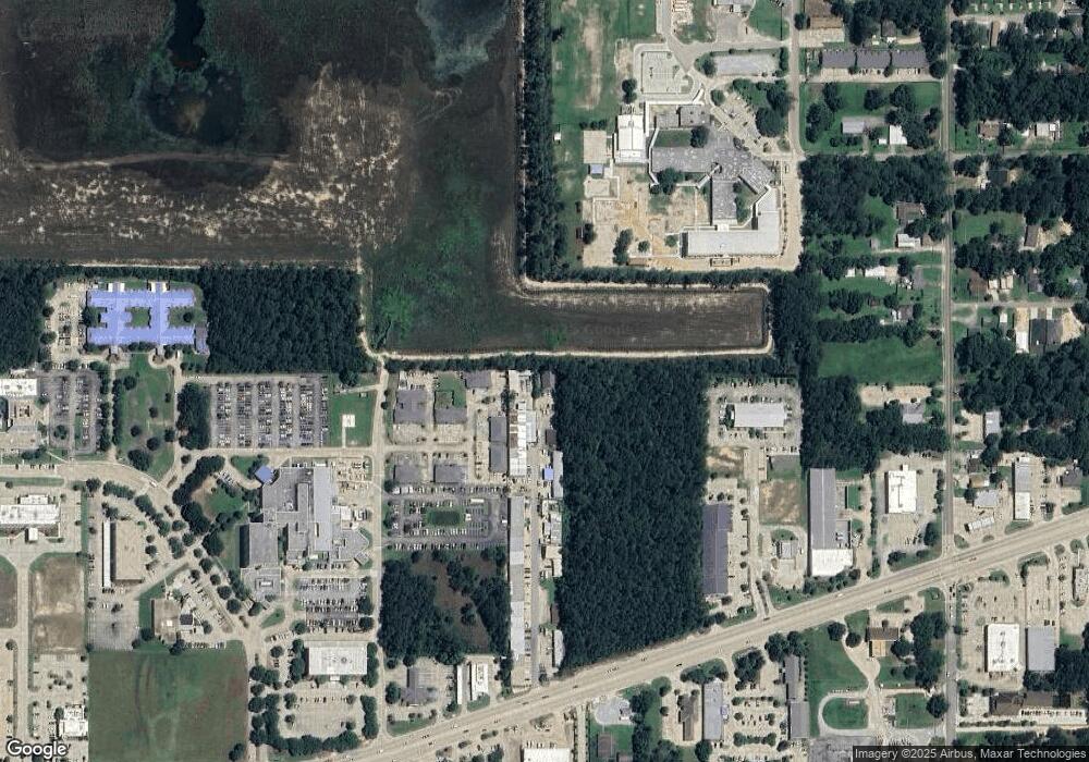 200 Commerical Square Rd, Slidell, LA 70461 - photo 1