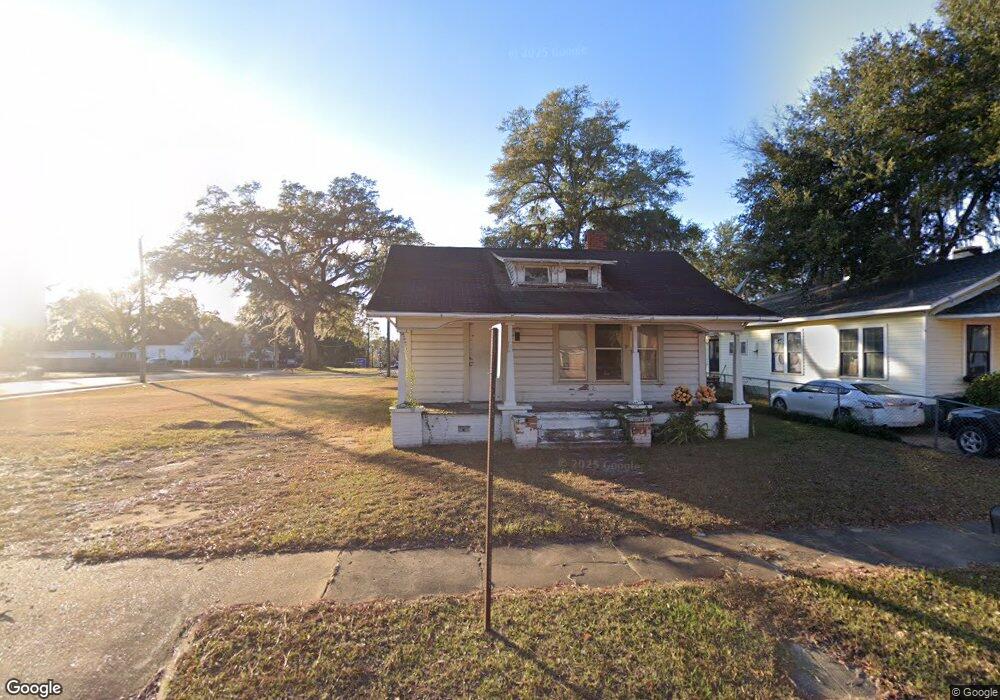 107 N Donalson St, Bainbridge, GA 39817 - photo 1