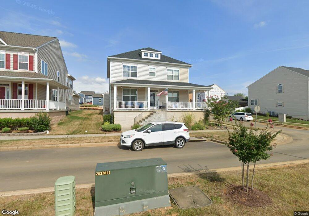 515 Lord Fairfax St, Charles Town, WV 25414 - photo 1