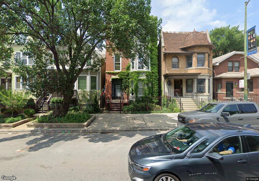 1132 W Addison St, Chicago, IL 60613 - photo 1
