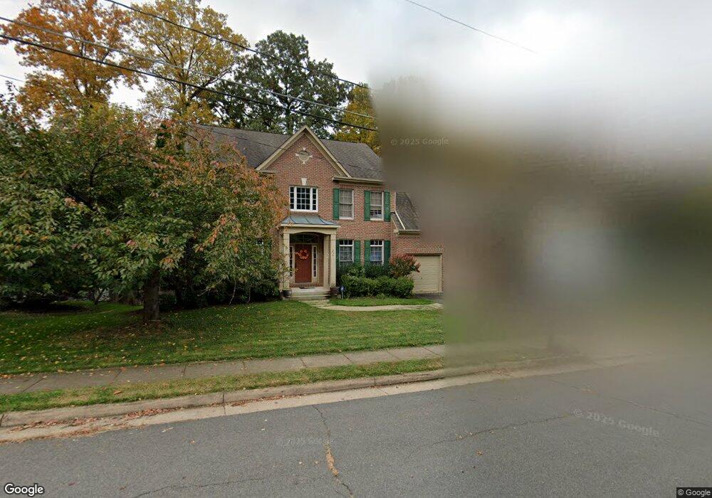 2541 Sandburg St unit 1 Room, Dunn Loring, VA 22027 - photo 1