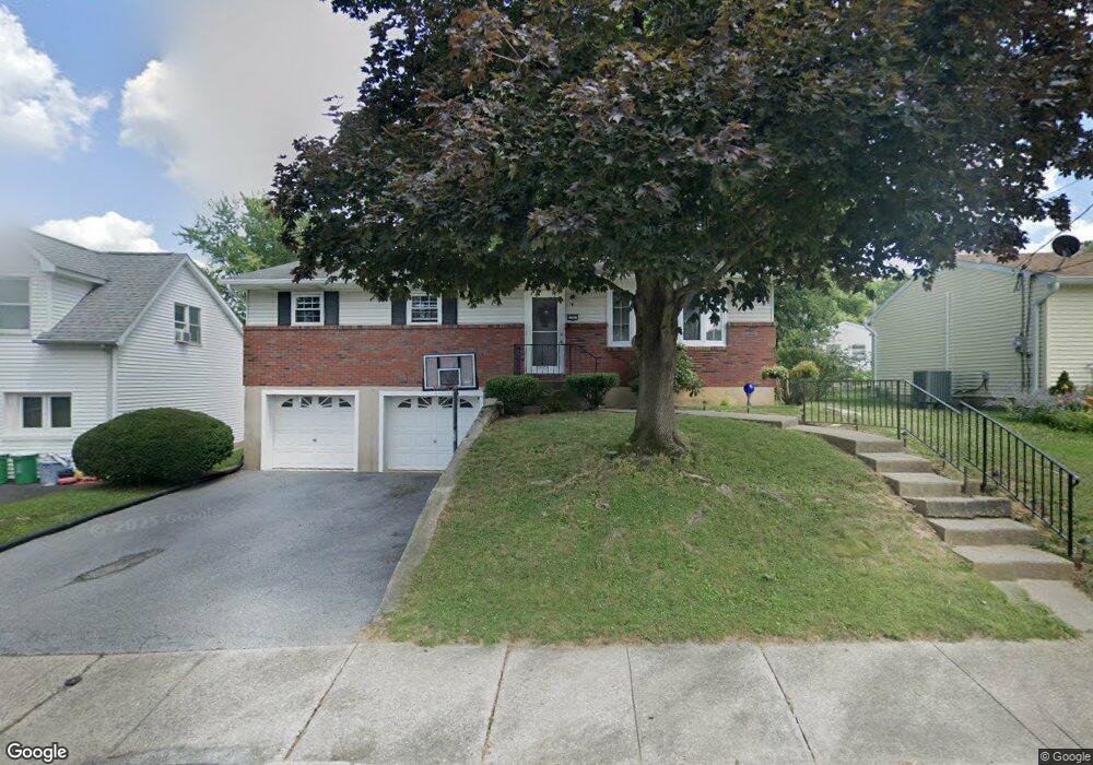 2319 S Aubrey St unit 2323, Allentown, PA 18103 - photo 1