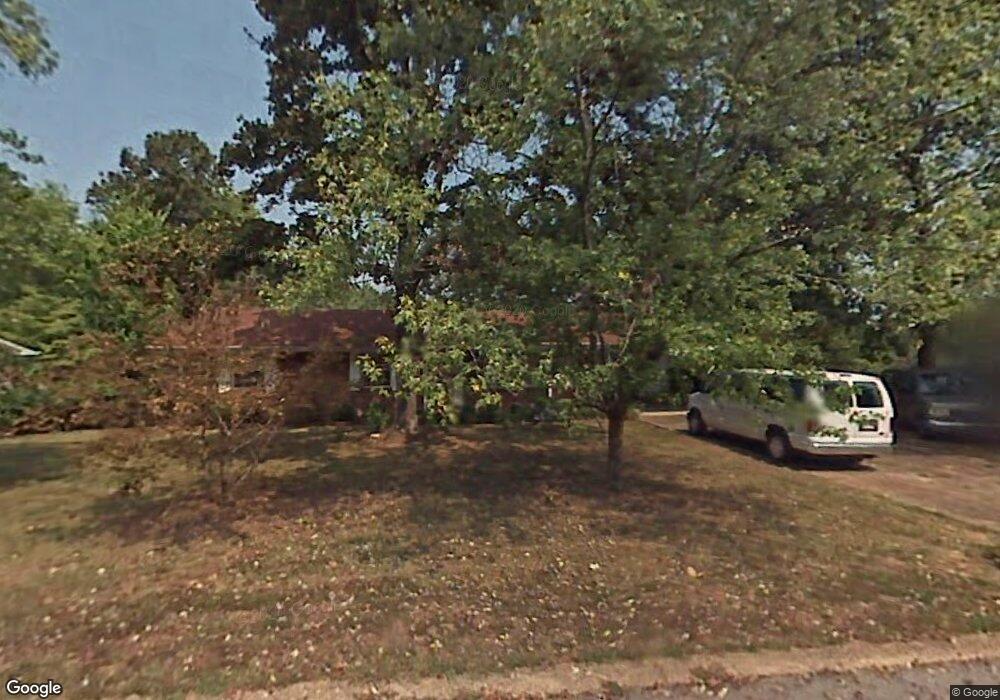 1337 Clearpoint Dr, Hixson, TN 37343 - photo 1