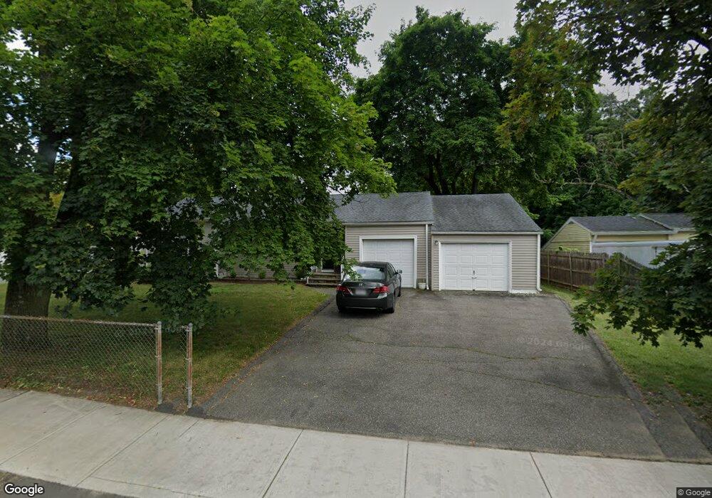 377 New Ludlow Rd, Chicopee, MA 01020 - photo 1