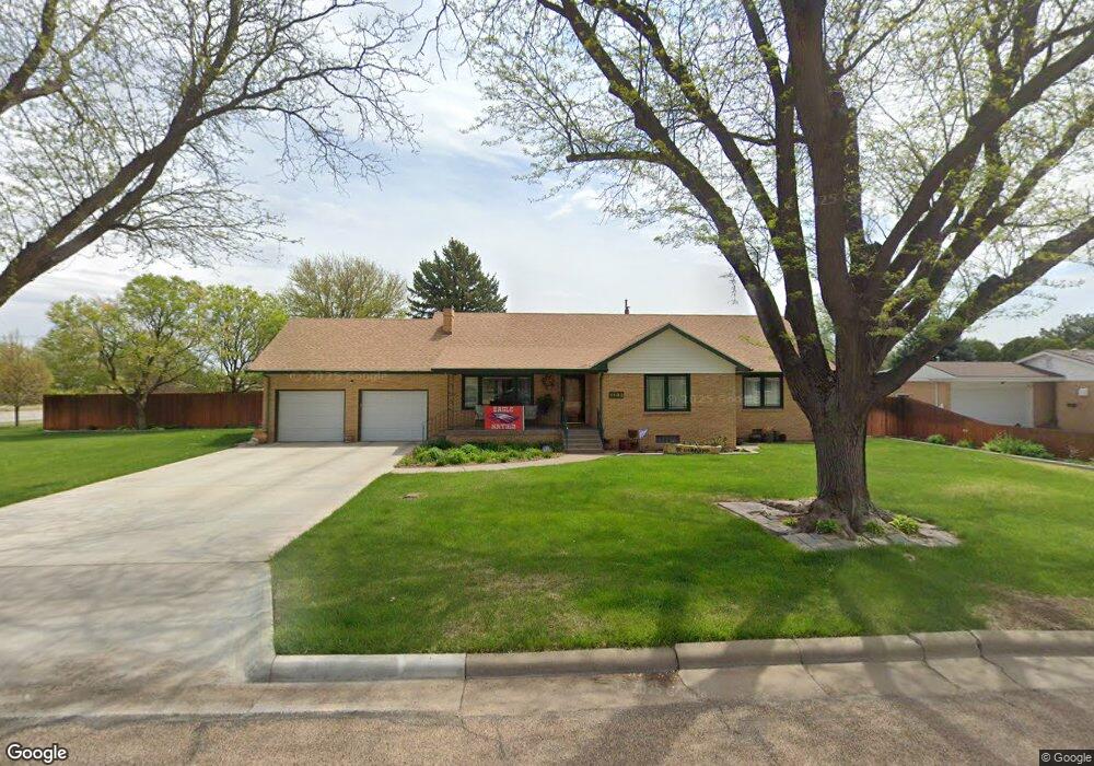 1102 S Monroe St, Hugoton, KS 67951 - photo 1