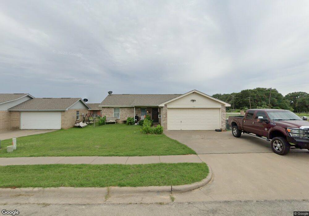 316 Sheila Dr, Granbury, TX 76049 - photo 1