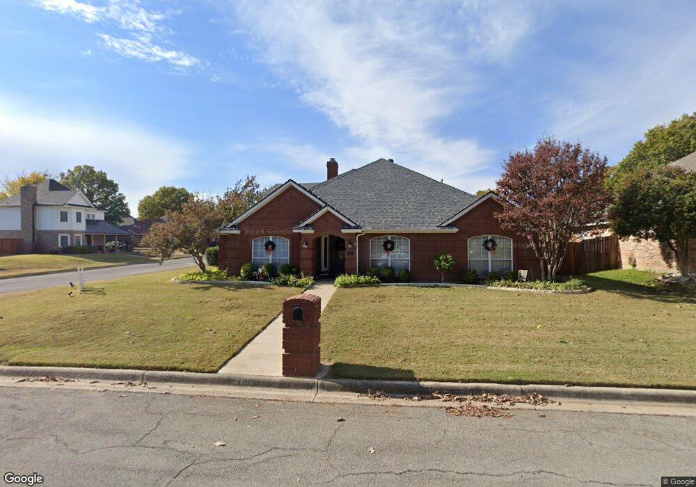 6701 Rolling Hills Dr, North Richland Hills, TX 76182 - photo 1