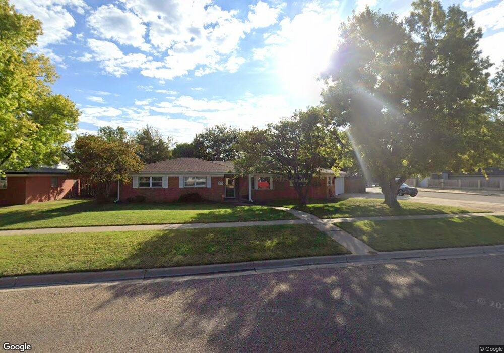 615 Phillips Dr, Dumas, TX 79029 - photo 1