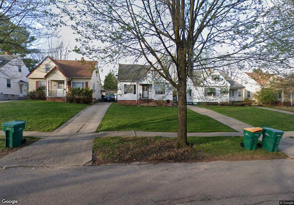 17908 Maple Heights Blvd, Maple Heights, OH 44137 - photo 1