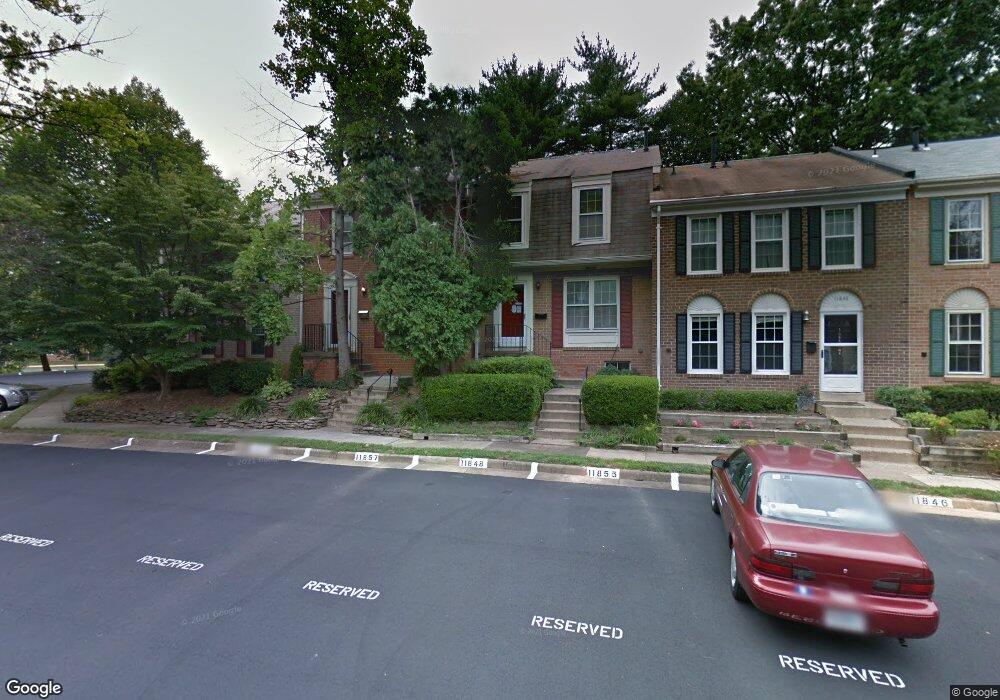 11848 Dunlop Ct, Reston, VA 20191 - photo 1