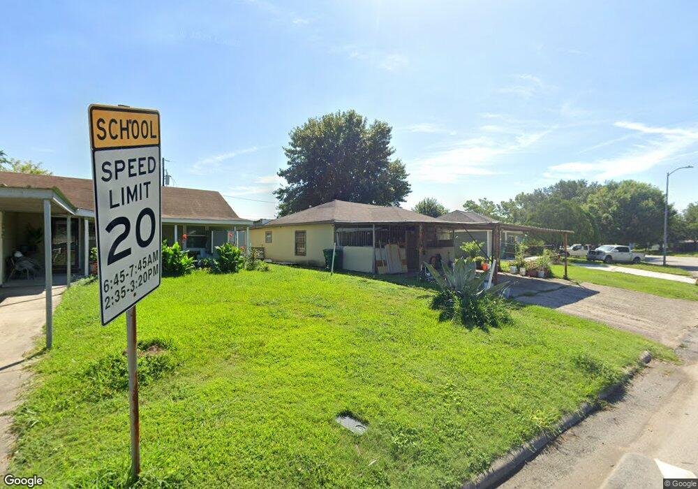 7419 Fairway Dr, Houston, TX 77087 - photo 1