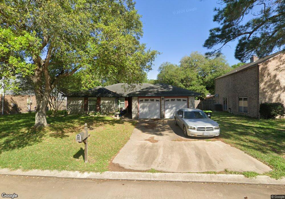 2625 El Camino St, Bay City, TX 77414 - photo 1