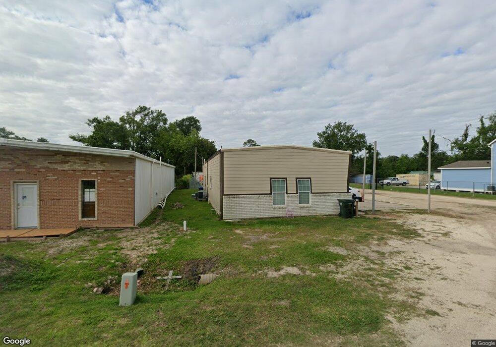 2310 3rd St, Lake Charles, LA 70601 - photo 1