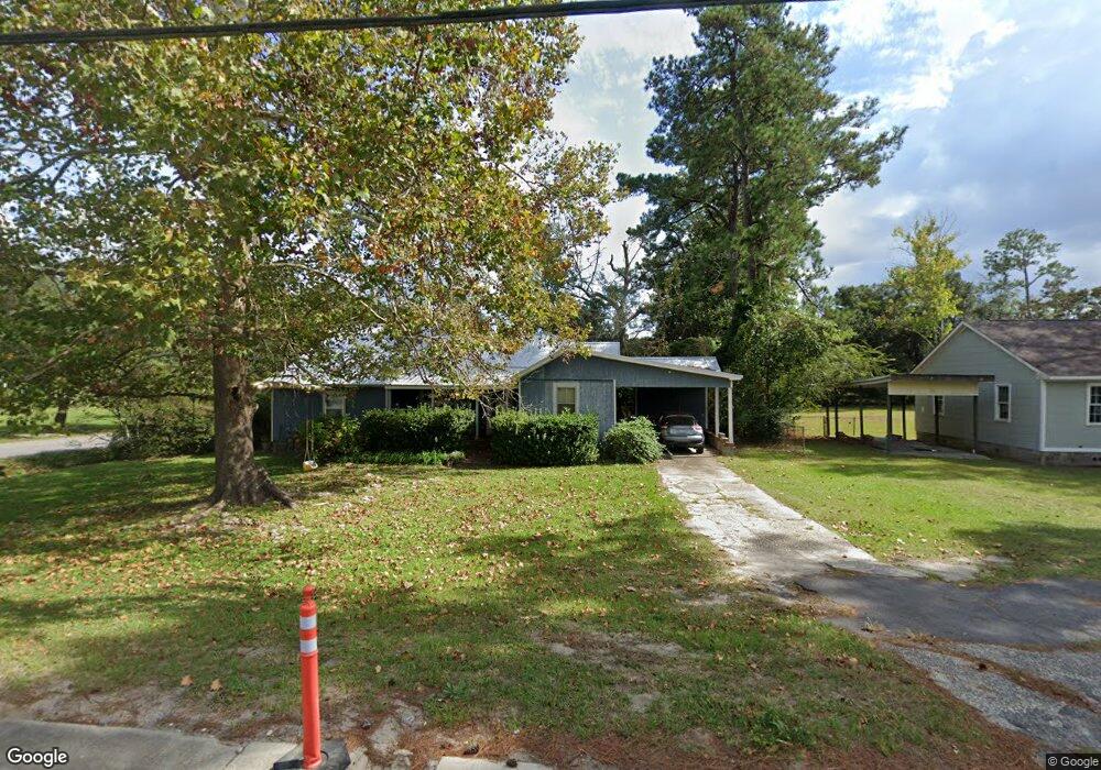 2513 S Fraser St, Georgetown, SC 29440 - photo 1