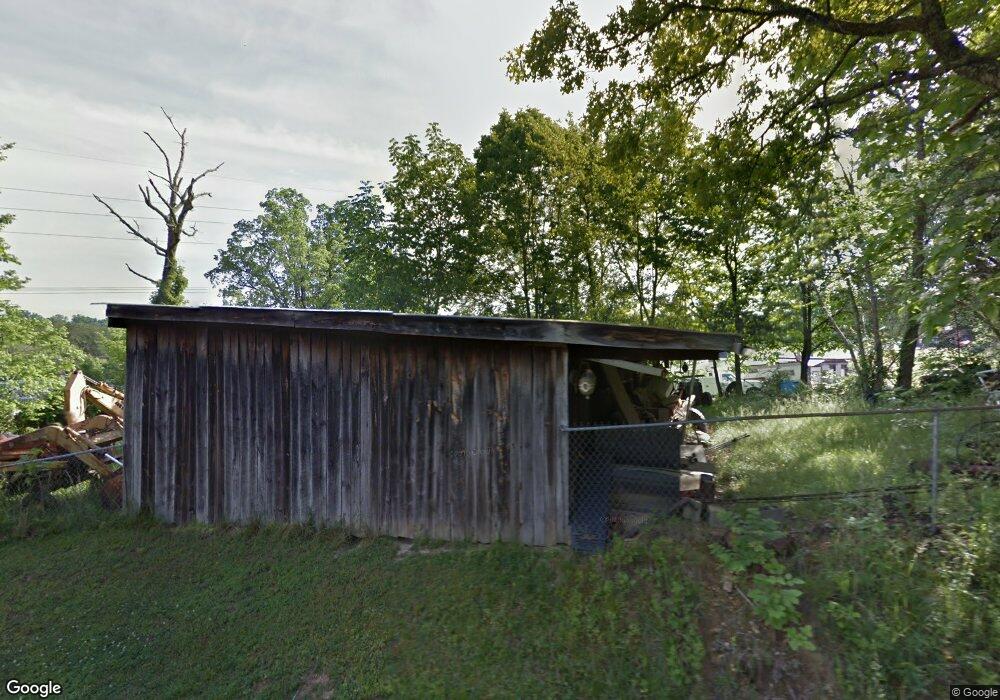 8204 W Circle Dr, Knoxville, TN 37920 - photo 1