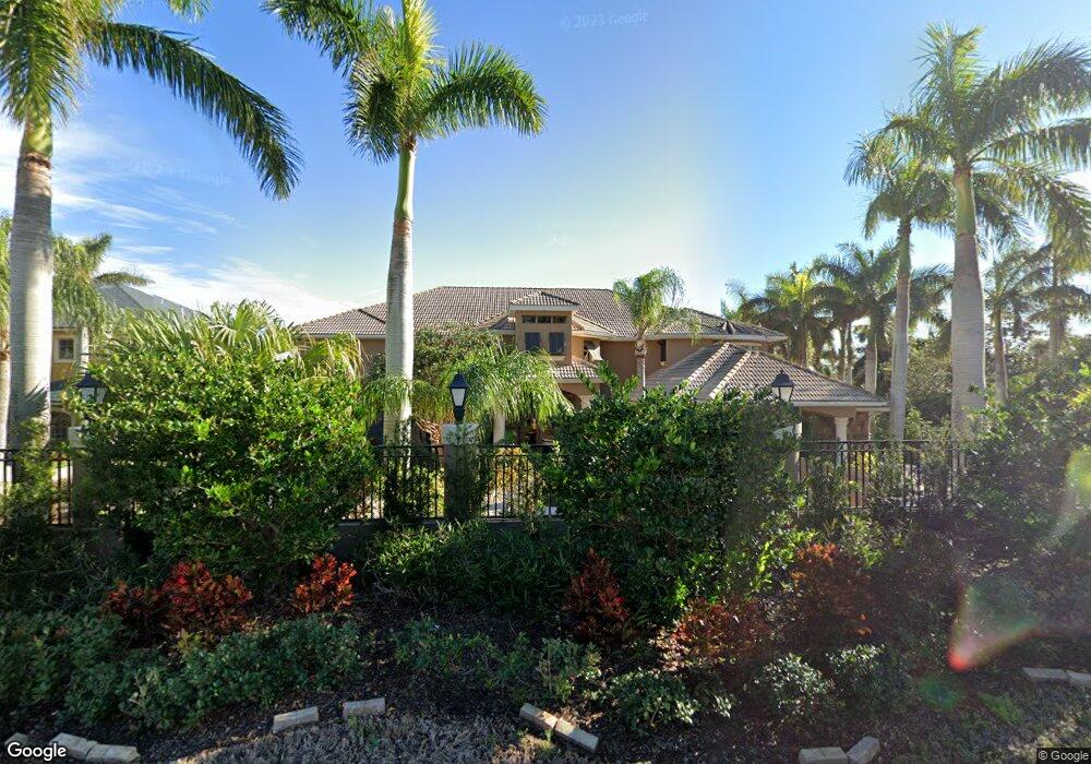 2116 N Indian River Dr, Cocoa, FL 32922 - photo 1