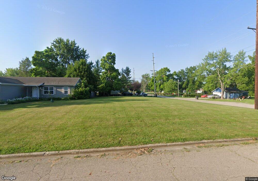 100 Chestnut St, Three Oaks, MI 49128 - photo 1