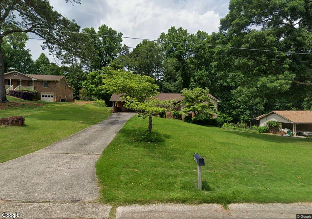 2828 Barbara Ln NE, Marietta, GA 30062 - photo 1