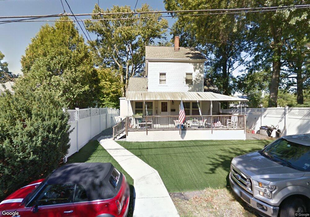 50 Rockmere Ave, Old Greenwich, CT 06870 - photo 1