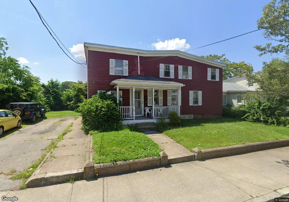 183 Mulberry St, Pawtucket, RI 02860 - photo 1