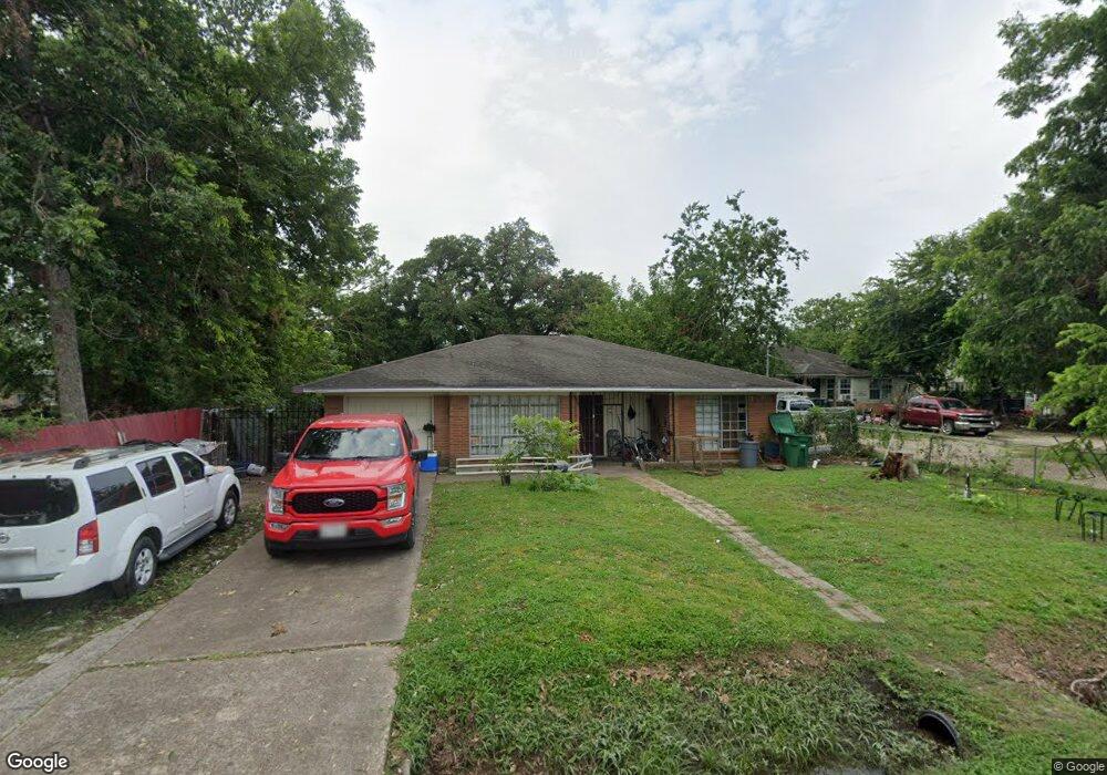 2410 Keeland St, Houston, TX 77093 - photo 1