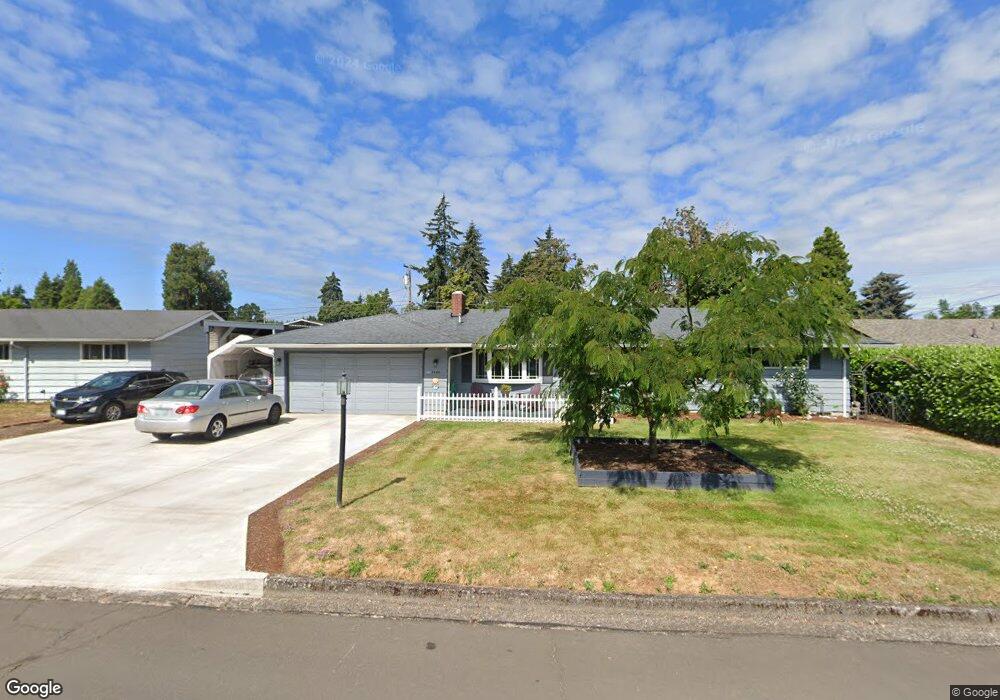 1446 Juniper Ln, Springfield, OR 97477 - photo 1