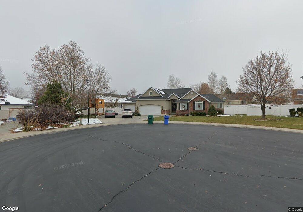 4564 Windsor Cir, Pleasant Grove, UT 84062 - photo 1