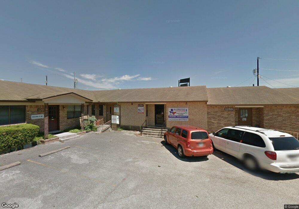 1293 E Common, Newbraunfe, TX 78130 - photo 1