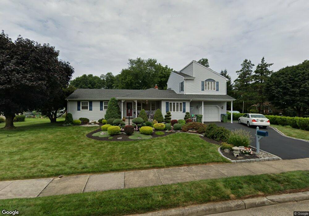 4 Applewood Dr, Edison, NJ 08820 - photo 1