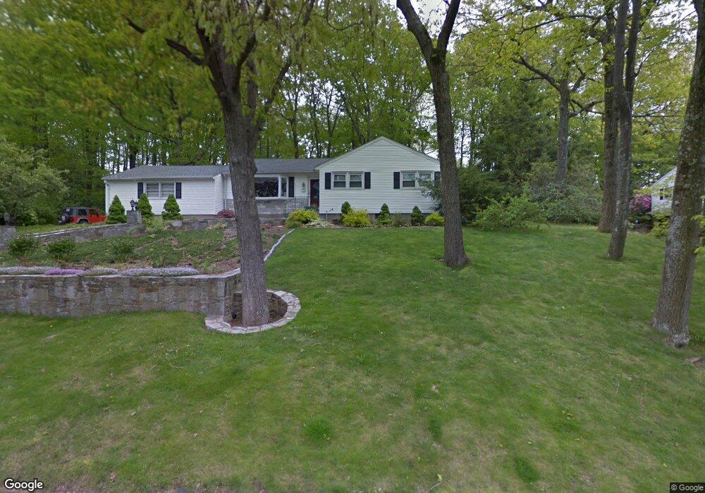 76 Harwood Rd, Waterbury, CT 06706 - photo 1