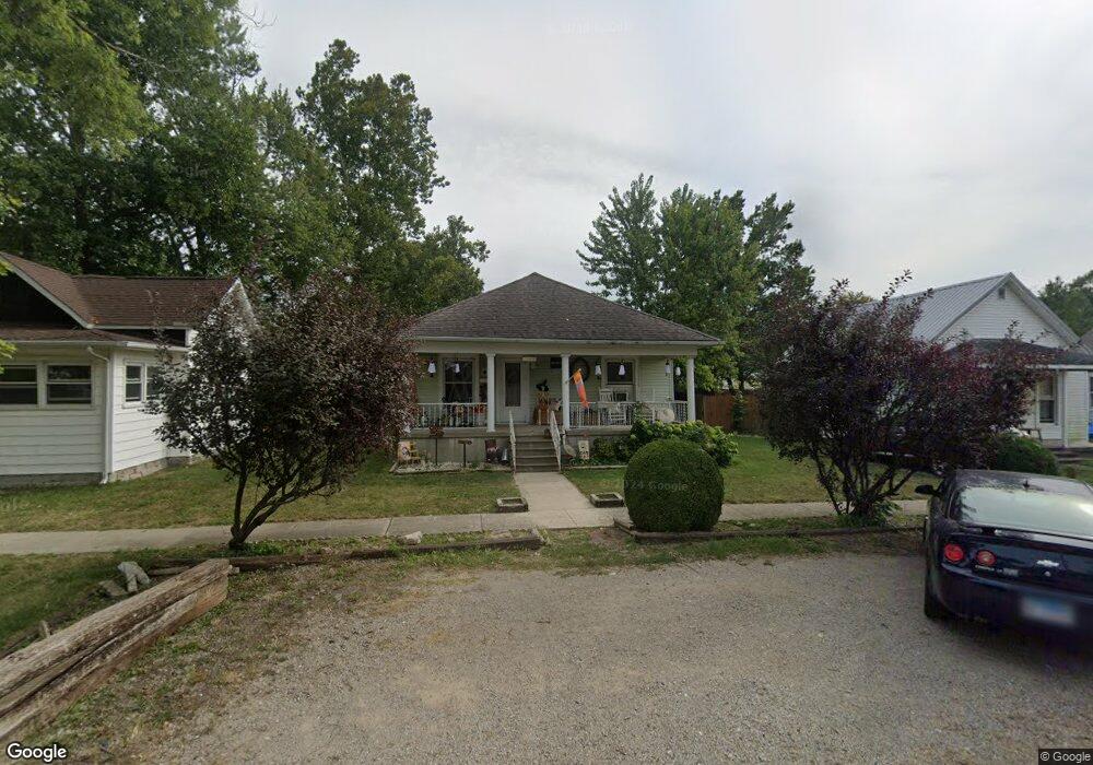 705 Piatt Ave, Mattoon, IL 61938 - photo 1