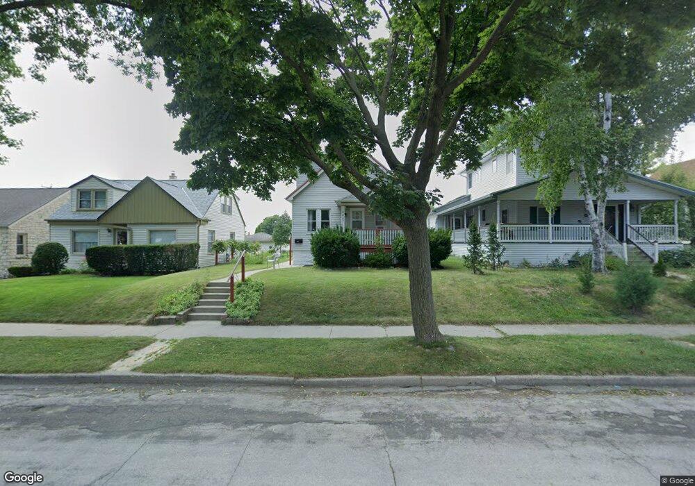 4229 S 1st St, Milwaukee, WI 53207 - photo 1