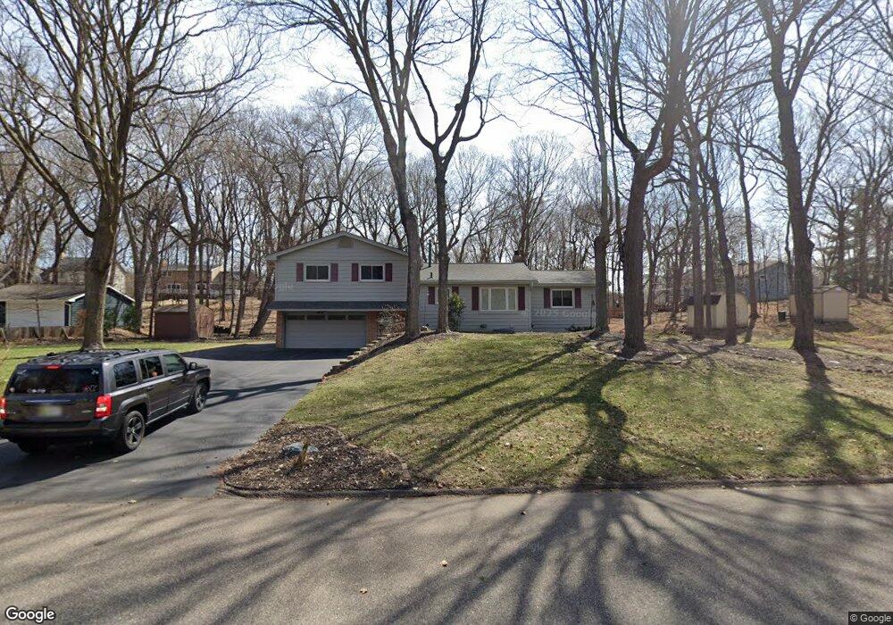 4117 Thrushwood Ln, Minnetonka, MN 55345 - photo 1