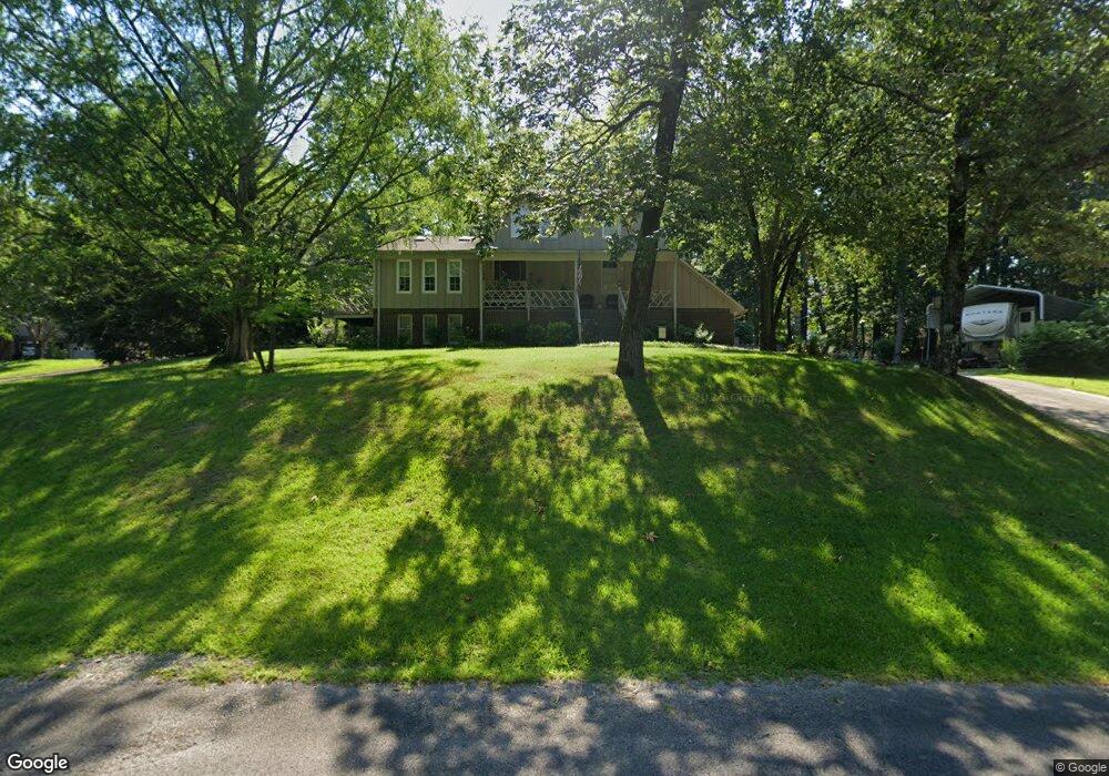 1712 Greenbrier Dr SW, Cullman, AL 35055 - photo 1