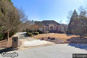 5035 Guilford Forest Dr SW, Atlanta, GA 30331