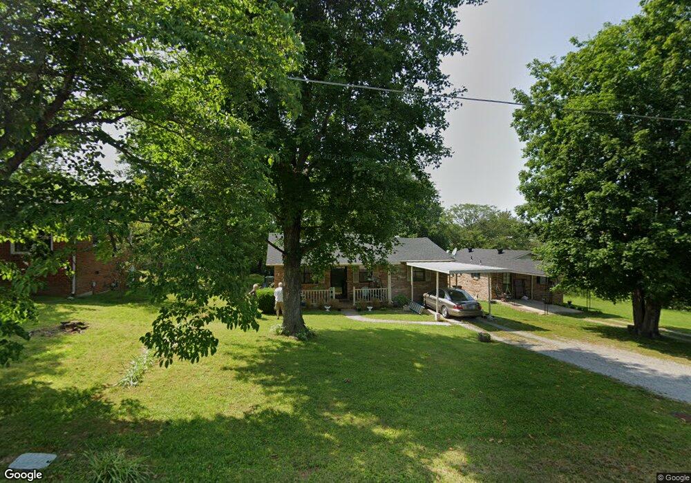 114 Helberg St, Dickson, TN 37055 - photo 1
