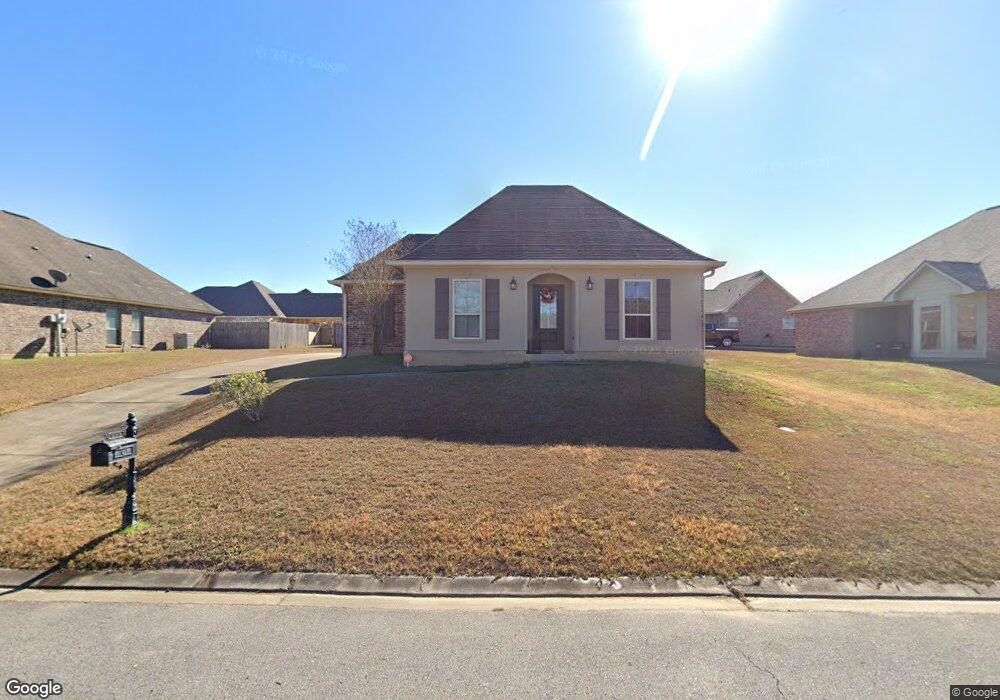 397 Crossover Rd, Pineville, LA 71360 - photo 1