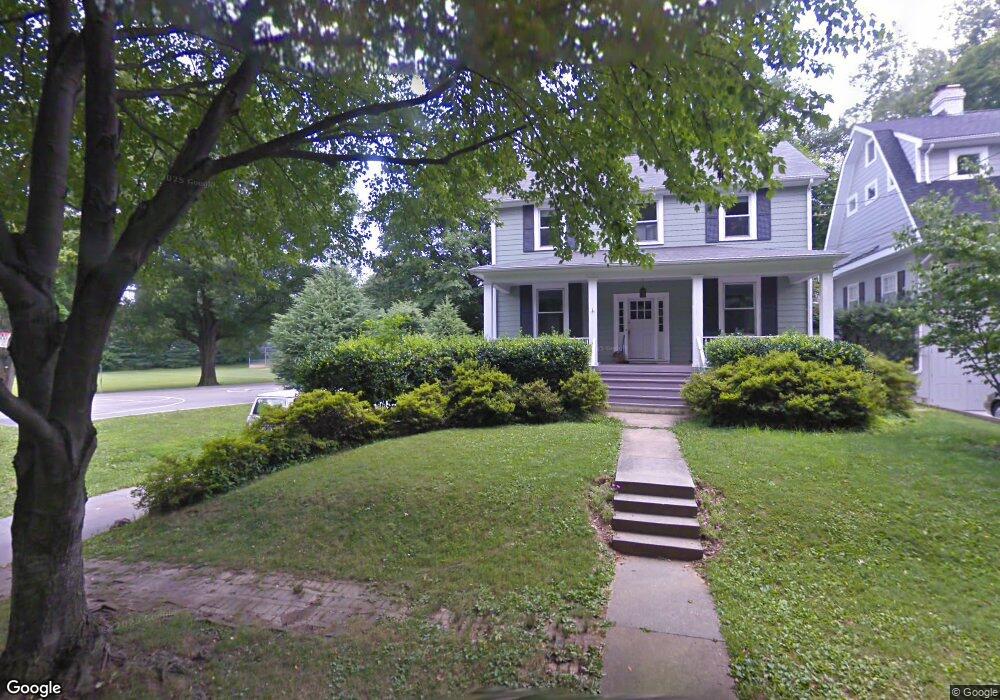 3402 Turner Ln, Chevy Chase, MD 20815 - photo 1