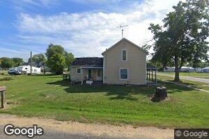 106 S Mechanic St, Brighton, IA 52540