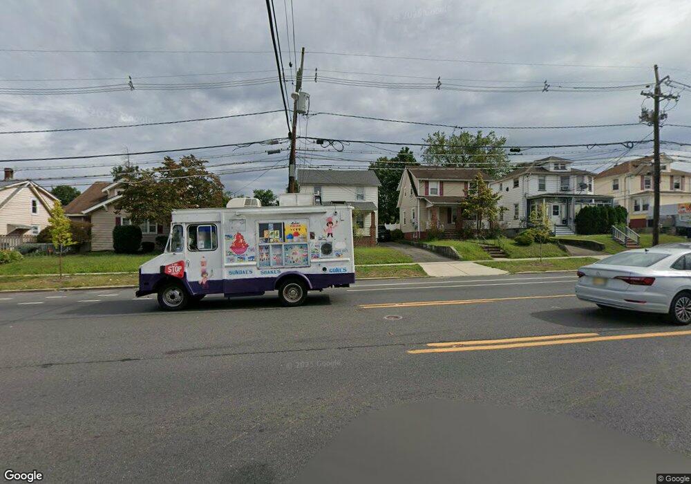 636 Livingston Ave, North Brunswick, NJ 08902 - photo 1