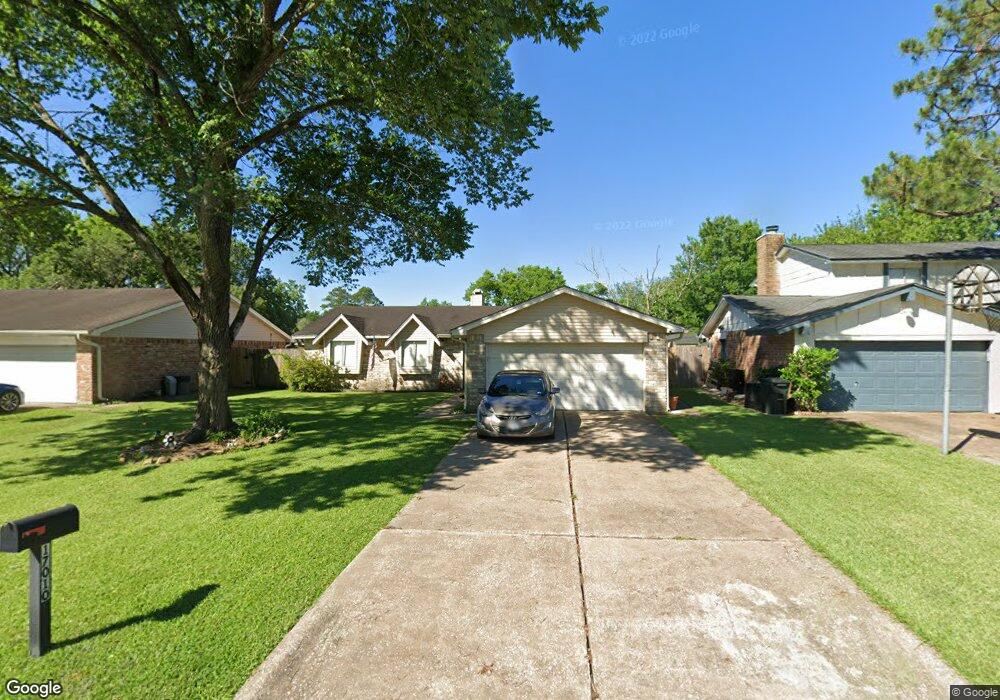17010 Bougainvilla Ln, Friendswood, TX 77546 - photo 1