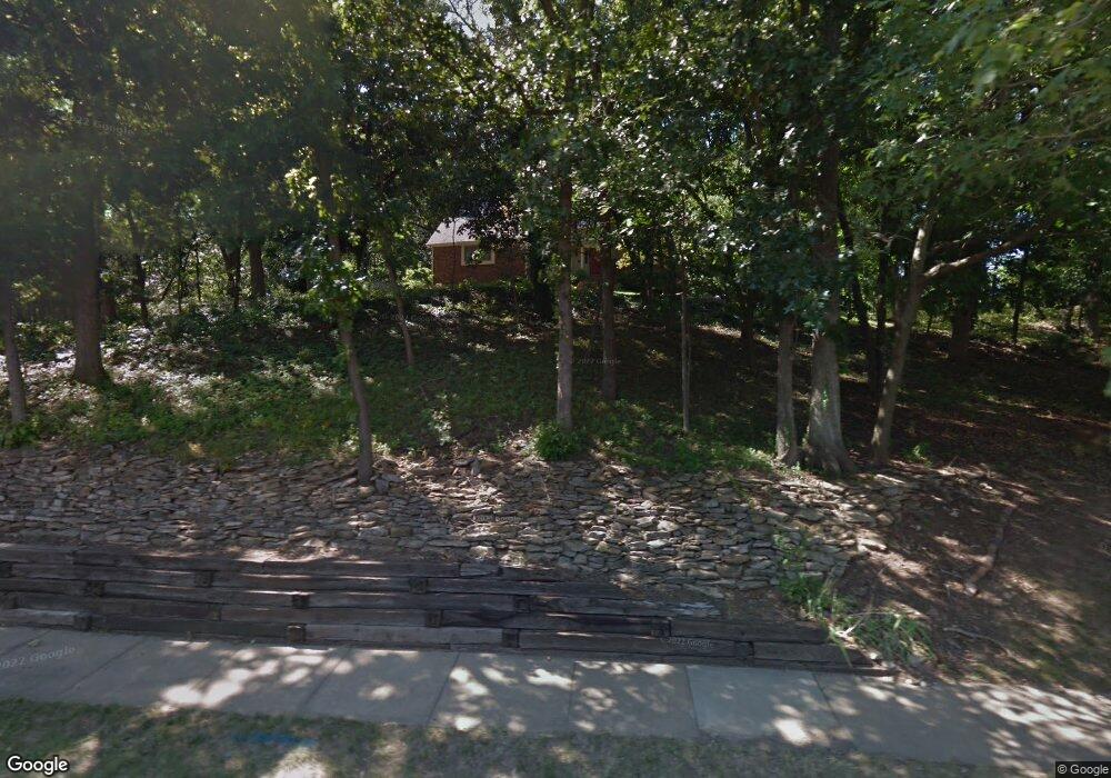 7904 Mullen Rd, Lenexa, KS 66215 - photo 1