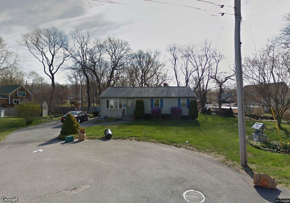 14 Beechwood Ct, Warren, RI 02885 - photo 1