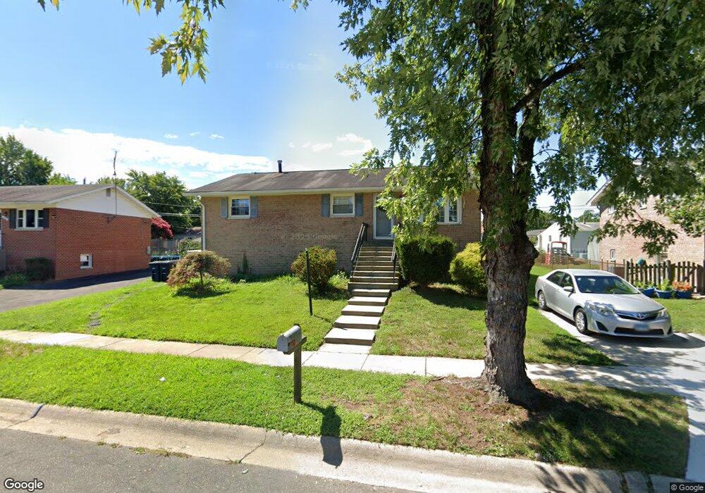 8907 Robin Place, Laurel, MD 20708 - photo 1