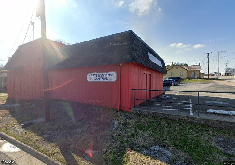 1001 Palo Pinto St, Weatherford, TX 76086 - photo 1