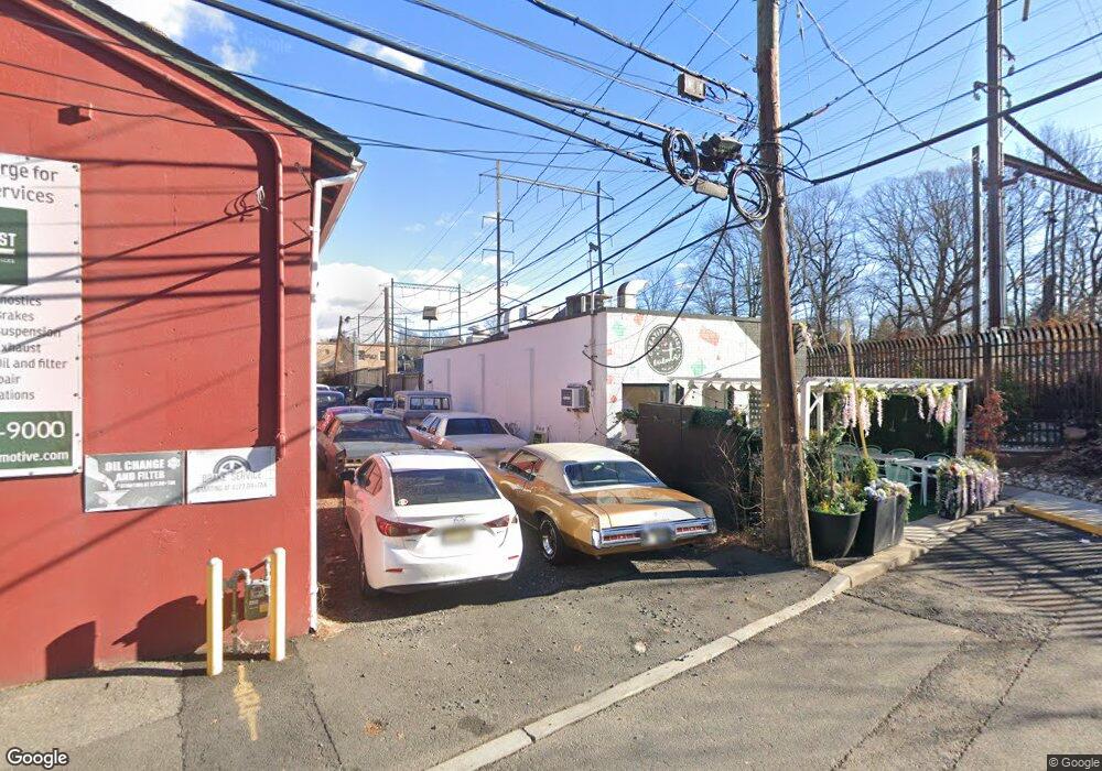 10 Pearl St, Metuchen, NJ 08840 - photo 1