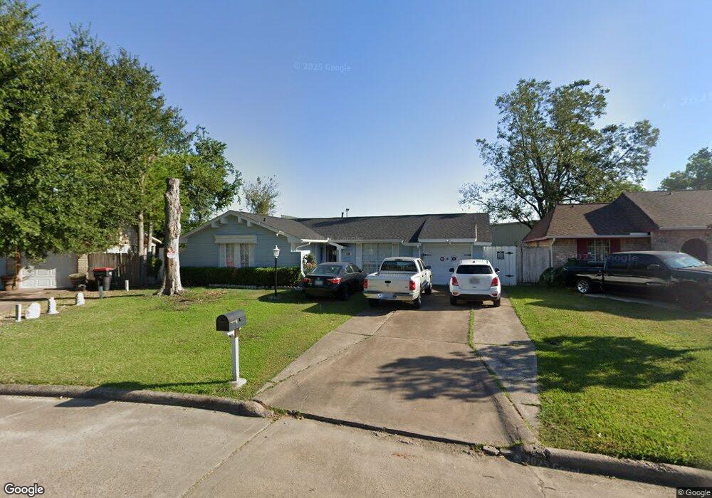 907 Fruitvale Dr, Houston, TX 77038 - photo 1