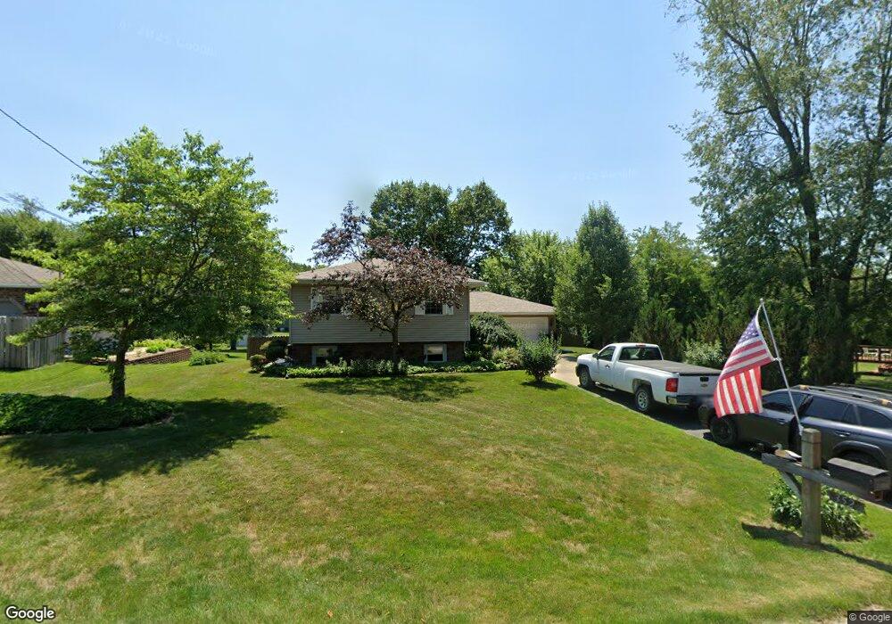 352 Meadow Lark Ln, La Porte, IN 46350 - photo 1